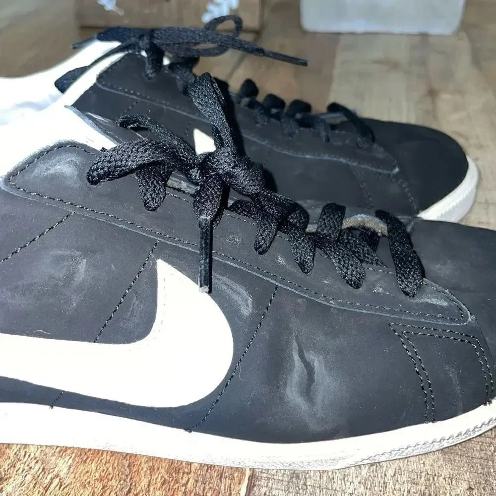 Nike Mens Classic 312495-011 Black White Running Shoes Sneakers Size 9.5